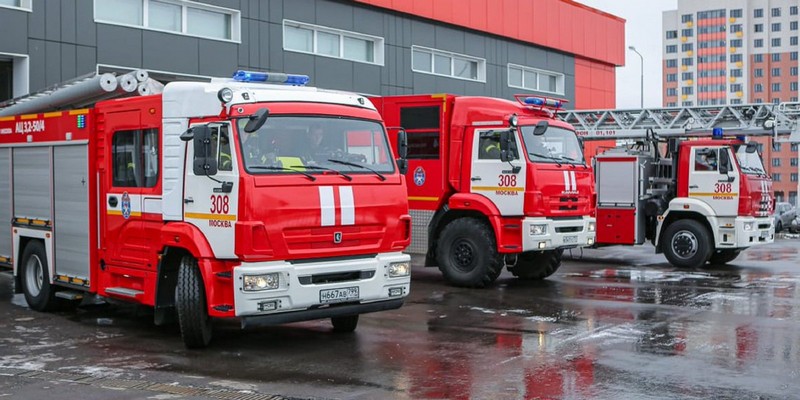 Пожарные и спасатели столицы призывают к соблюдению правил пожарной безопасности