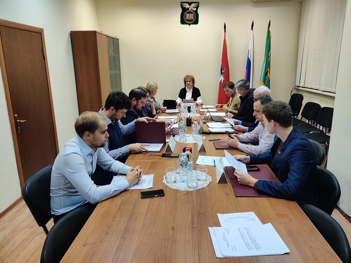 30 ноября 2022 года состоялось внеочередное заседание Совета депутатов муниципального округа Обручевский